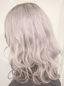 アオク(AOKU) ピンクグレージュ × インナーカラー