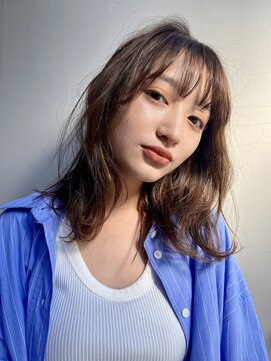 ブラウヘアアンドケア(care) ナチュラルセミロング