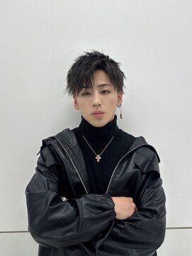 キング 高槻(K!ng) 縮毛矯正髪質改善ハイライトレイヤーカット高槻美容室エクステ