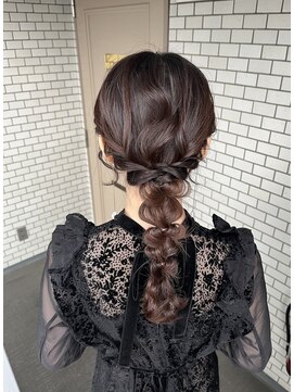 ソノ(sono) 編みおろし ゆるふわヘア ヘアセット 参列ヘア デートヘア