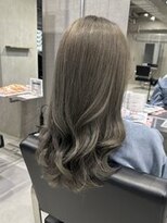 ラック 表参道(LUCK)&nbsp;オリーブグレー/グレージュ/レイヤーカット/表参道/原宿