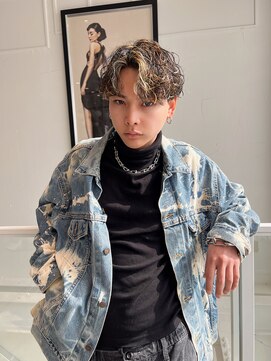 ロンド クラン 岡崎(Lond Clan) 波巻きパーマ/ツイストスパイラル/ハイライト