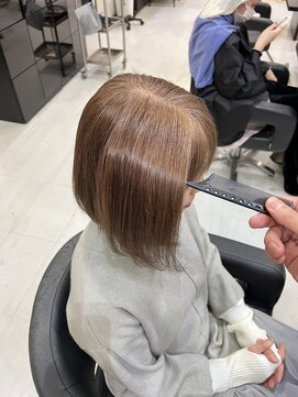 ハウオリ 金沢駅西店(Hau'oli) 白髪ぼかし/白髪ぼかしハイライト/脱白髪染め/白髪染め/透明感