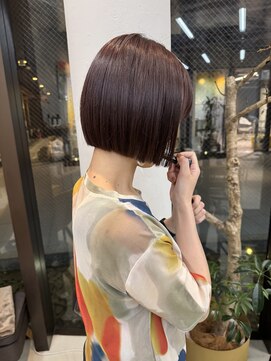 ミィ 表参道(mee.) 似合わせカット ボブヘア 縮毛矯正 ミニボブ 切りっぱなしボブ