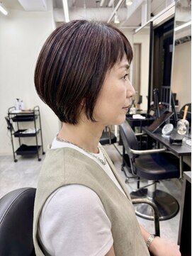 バッカ(BACCA) 品よく整う、横顔きれいな大人ショート
