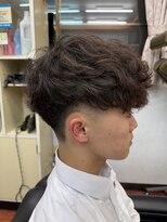 デザミ(Des Amis)&nbsp;スペインカール×テーパーフェード