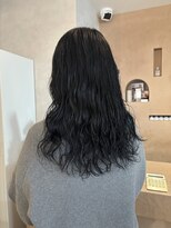 ユッカ 梅田(YUCCA)&nbsp;【 YUCCA 】大人可愛い20代30代/暗髪/ロングパーマ