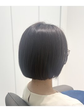 アンジュール ラナリア(1//jour LanaRia) ヘッドスパで整える艶髪ボブ