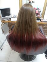 髪こうぼう&nbsp;ワインレッドなツートンカラー