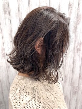 アッシュ 田無店(Ash) ラベンダーアッシュ×ミディアムボブ