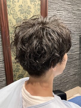 プレミアムバーバー 赤坂店(PREMIUM BARBER produce by HIRO GINZA) ナチュラルスパイラルパーマ＜理容室＞＜赤坂＞＜ヒロ銀座＞