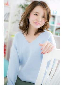 ミック ヘアアンドメイク アップ 駒込店(miq Hair&Make up) かきあげ前髪でこなれヘア♪くせ毛風ゆるふわミディa1