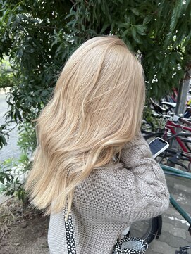 ココット 京橋店(cocotte) ブロンドヘア