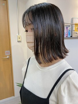 アンドチル 渋谷(AND CHILL) 外ハネボブ/切りっぱなしボブ/ダークアッシュ【AND CHILL渋谷】