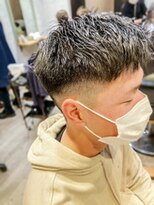 クシュ 所沢東口店(kusyu...)&nbsp;束感波巻きハイライトマッシュパーマウルフミントアッシュ所沢