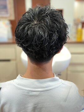 スカイ 亀戸店 (sky) ハイライト/マッシュパーマ/アッシュブラック<理容室>[亀戸]