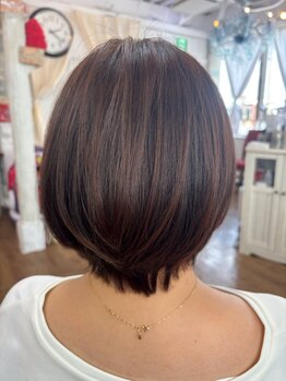 カリーナ 三咲店(Karina)の写真/【三咲駅１分】再現性＆小顔効果◎のトレンド×ショートヘアなら【Borde】にお任せ