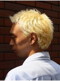 刈り上げないで動かす！！金髪スパイキーショート　メンズ