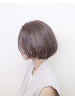 ルプラ ブリリアント(le-pla brilliant)&nbsp;ショートボブ/センターパート/ダブルカラー/ピンクベージュ/豊橋