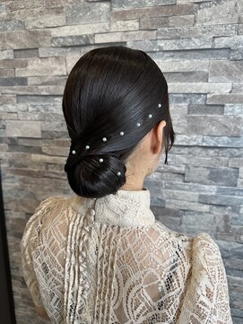 ブレス 横浜(bless) タイトルシニヨンアレンジ