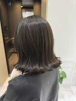 ジーナ 福岡天神(Zina) 外ハネボブ×オリーブグレージュ(Zina福岡天神)