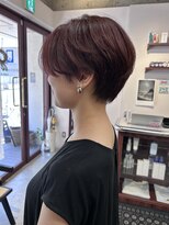 ルックアット(Look at)&nbsp;【Look at】20代30代40代ボルドーカラーハンサムショート