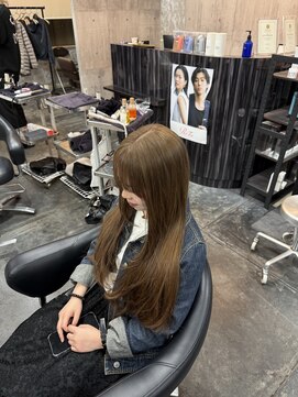 シード(SEED) 長崎　オリーブベージュ　レイヤーカット　ブリーチなしwカラー