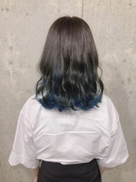 サロンドミルク 原宿(salon de MiLK) パールアッシュベース&インナーカラーサファイヤブルー