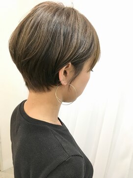 アリュウル 表参道(ALLURE) 【美シルエット短めショート】【水越】