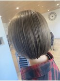 ミルクティーベージュ