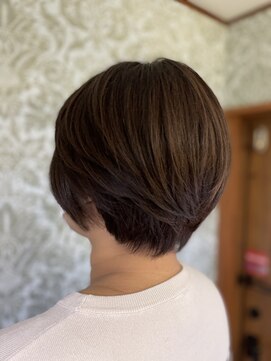 ビオラス(Vi-olus) ショートボブ