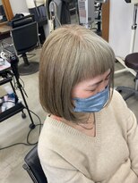 ベル(BELL)&nbsp;白髪へ移行中。ミントグリーン【BELL用賀/桜新町】