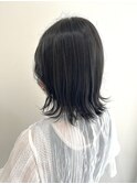 外ハネダークオリーブカラー