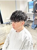 スペインカールスパイラルパーマフェードカットメンズパーマ