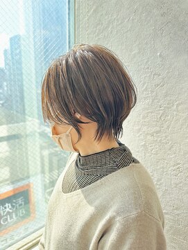 トッカ ヘアアンドトリートメント 難波店 小顔似合わせカット愛されクールショート20代/30代40代50代/難波