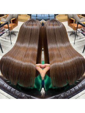 パドトロワ(Pas de trois) 髪質改善トリートメント【グラメント】新潟一番の艶髪