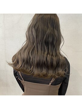 ミント(mint) 【初カラーおすすめ＊ブリーチなしでオリーブベージュ】