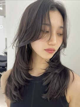 ヨロ 渋谷(YOLO) 韓国ヘアーハッシュカットレイヤーカットハイライトカラー