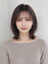 ラックスビーギャラリー なんば駅前店(LUXBE GALLERY) 髪質改善 ハイトーンベージュ 大人ウルフミディアム