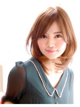 ベロニカ ヘアー(Beronica HAIR) サラツヤ×セミディー ◆