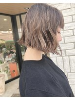 パーク(PAAQ) 【田中智大】切りっぱなしボブ×Beach ハイライト(ベージュ)