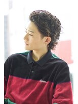 にもう&nbsp;スリックバック　オールバック ミディアム　スパイラルパーマ M