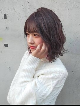 フェニーチェ 高崎(FENICE) 切りっぱなしボブ×イヤリングカラー