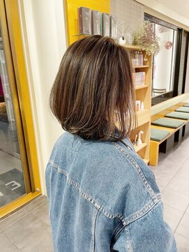 エイゾー(EIZO) 【水倉】表参道/レイヤーカット/フェイスレイヤー/ハイライ