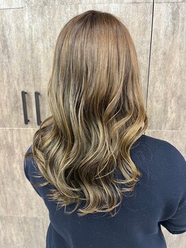 ミック ヘアアンドメイク アップ 駒込店(miq Hair&Make up) ロング×ハイライト×ウェーブ スタイル