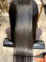 シーズヘア南口店&nbsp;まろみグレージュ　ロング　yuUma