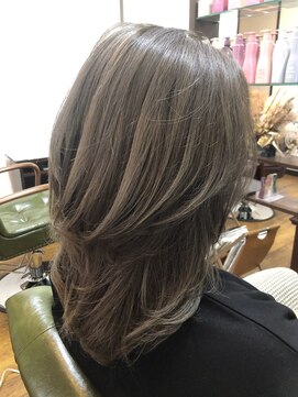 ウィズ(WITH) グレージュで透明感レイヤースタイル！！