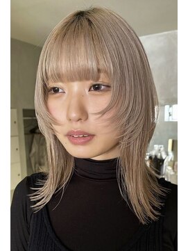 ハウ 心斎橋(how) 大人可愛い艶カラーカーキベージュブラウンミニウルフショート