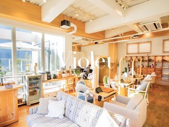 Violet 栄店 【バイオレット】