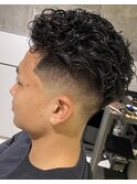 宮城リョータ風パーマミドルフェード